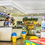 Happy Camp Mobil Homes In Riccione By Interhome 度假居 *
