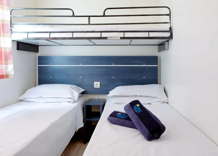 Vakantiehuis Happy Camp Mobil Homes In Riccione By Interhome Misano Adriatico